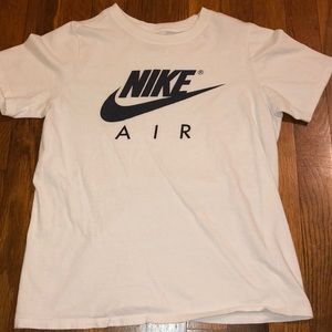 i am selling a white Nike shirt.